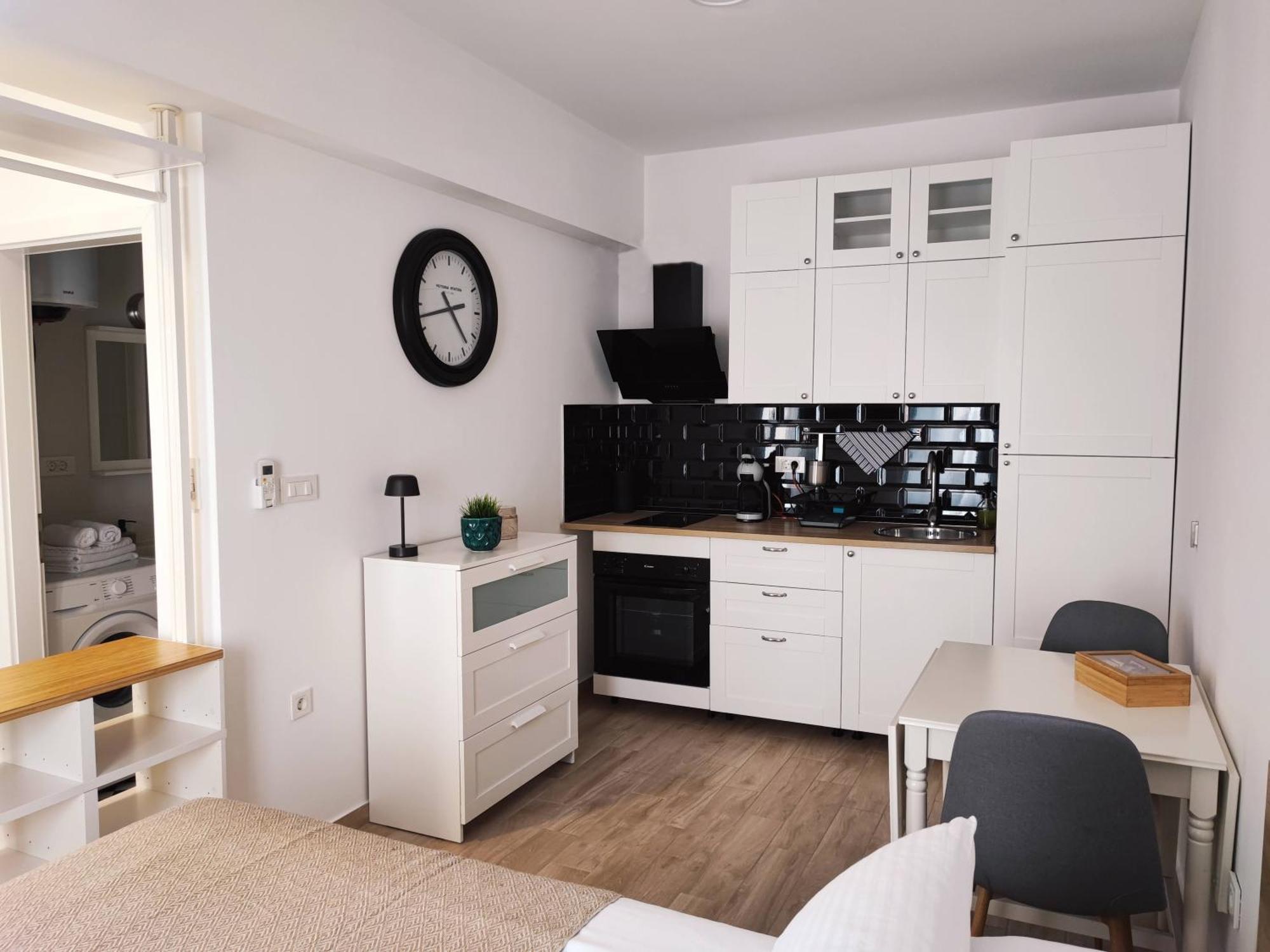 Agostini - Self Check-In Studios - Free Gated Parking On Site Rijeka Exterior foto